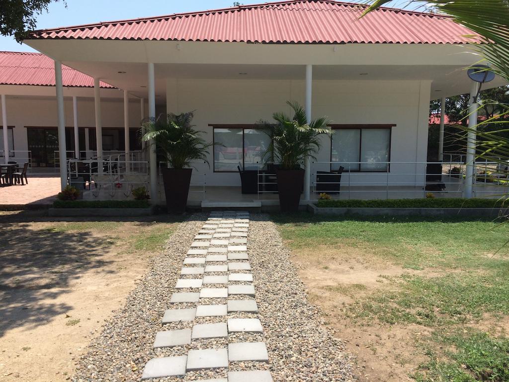 Arizona Ranch Hotel 吉拉尔多特 外观 照片